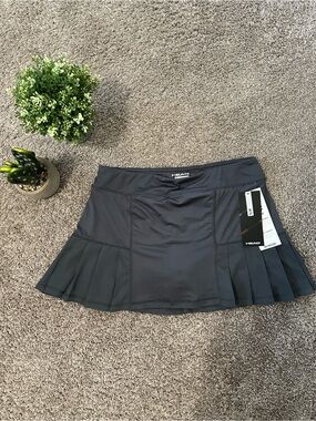 NWT HEAD Women's Gray Pleated Sport Skort